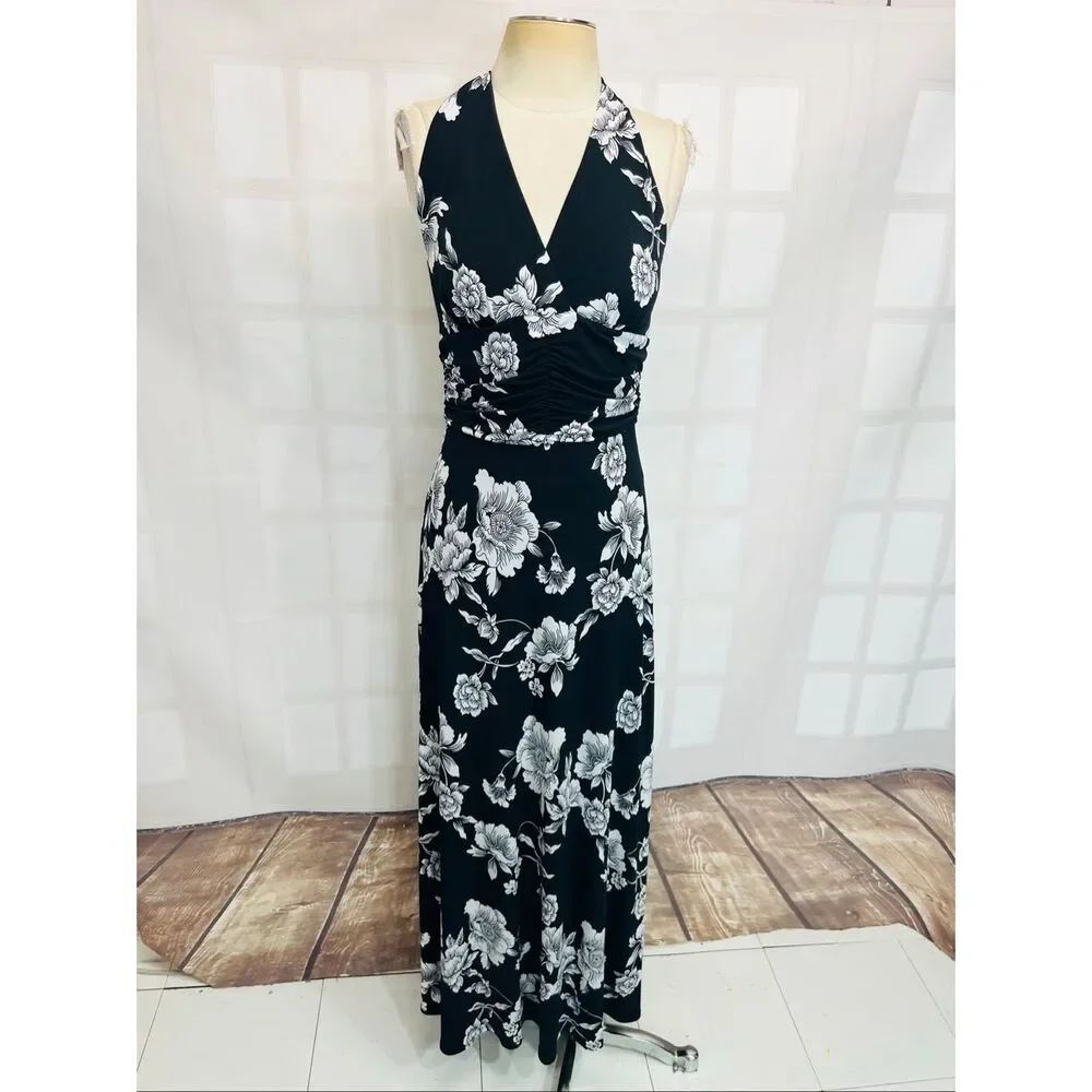 White House Black Market Black White Floral Halter V-Neck Maxi Dress Size Small